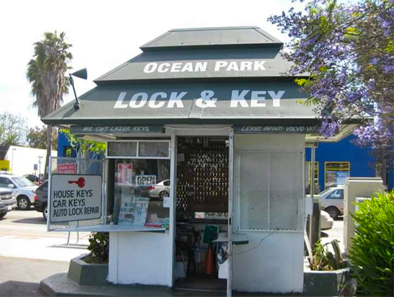 The Ocean Park Lock and Key walk-up kiosk, with its key wall visible through the service window